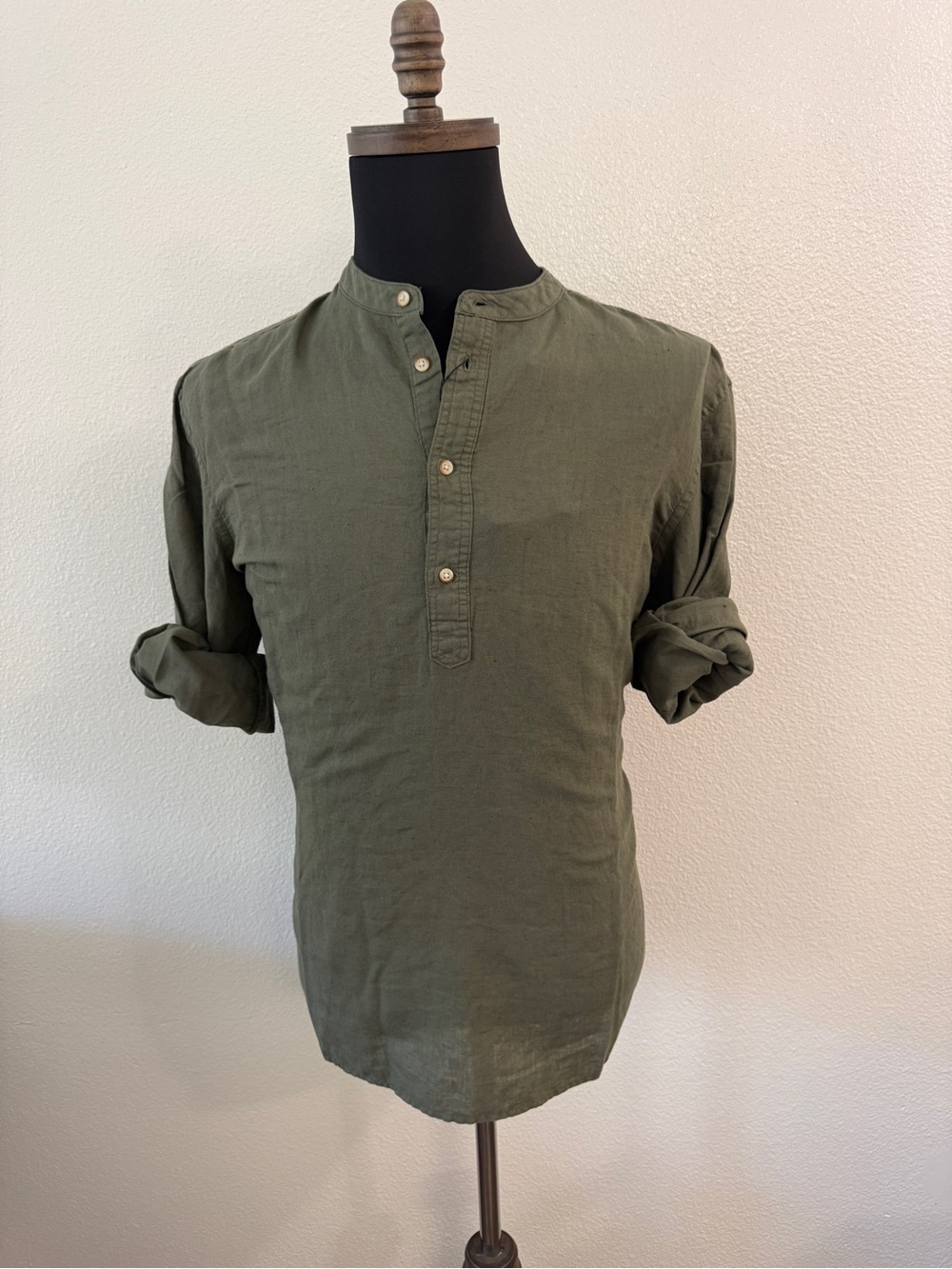 Zara Olive Green Casual Button-Up Henley